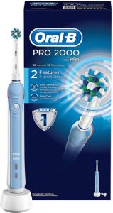 Oral-B Pro 2000 elektrische tandenborstel